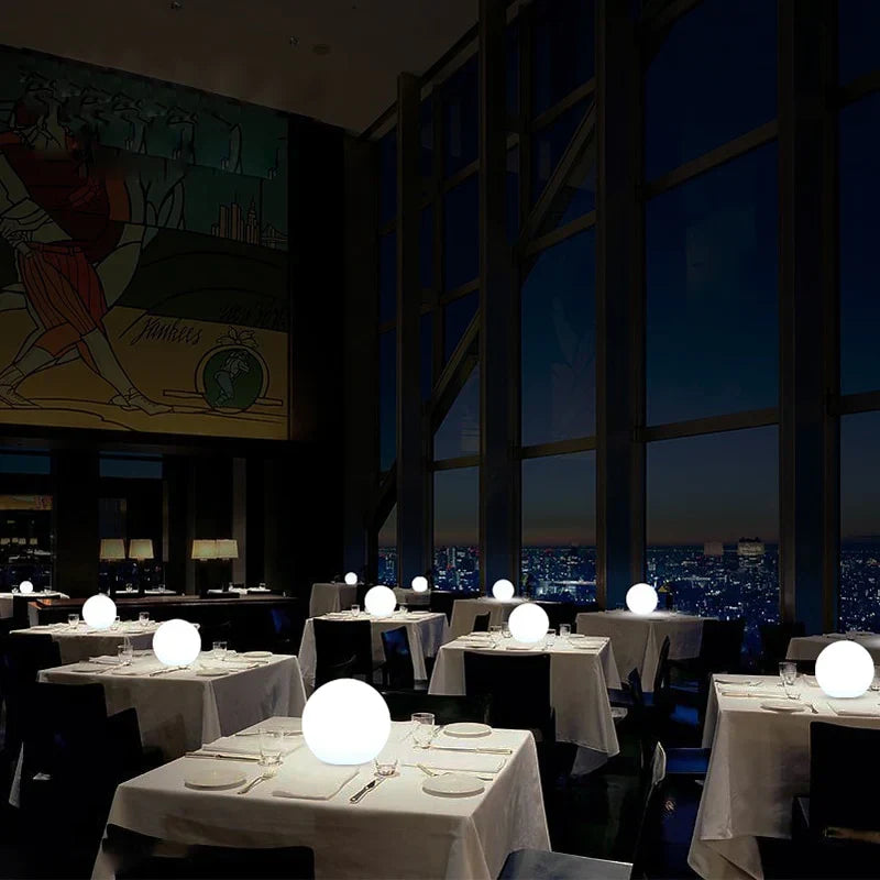 Bezdrátová venkovní kulová lampa – mobilní a elegantní osvětlení