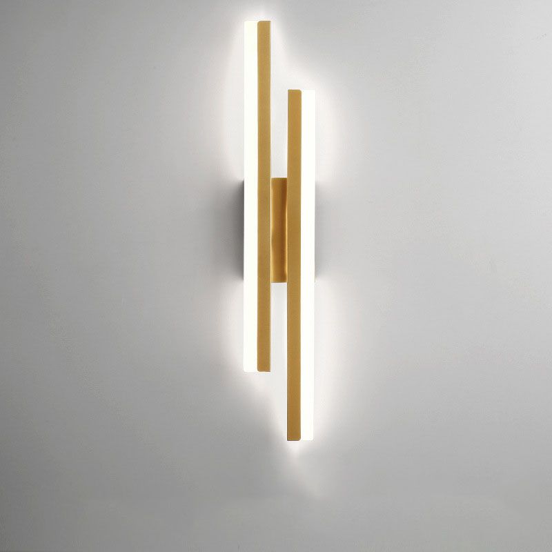 מנורת קיר LED – סגנון מודרני אנכי