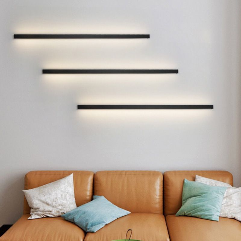 מנורת קיר LED ליניארית – אלגנטיות פשוטה לעיצוב מודרני 