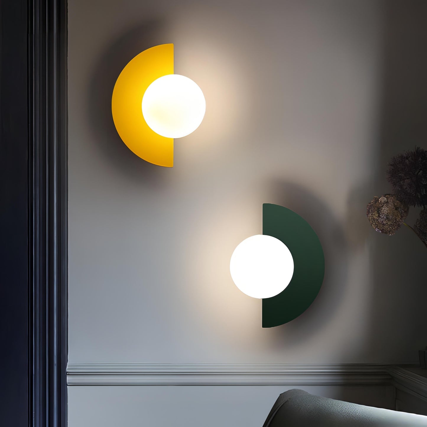 Applique Murale Moderne – Forme Demi-Cercle Et Éclairage Doux