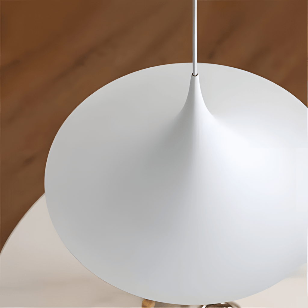 Skandinaavinen Design-riippuvalaisin – Eleganssia ja moderniutta 