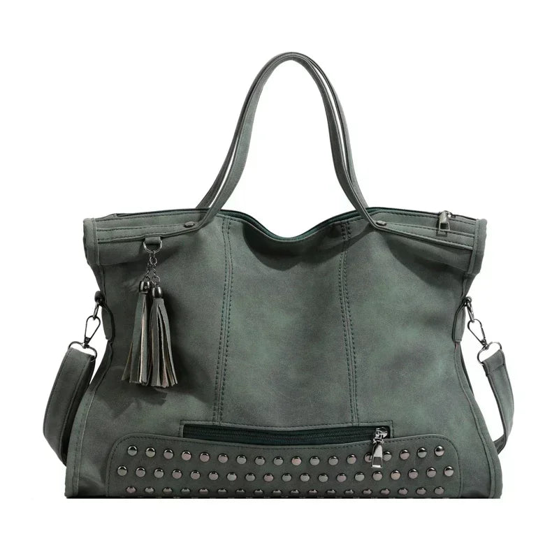 Sandra | Luxury Handbag – Distinction and Comfort of Use 