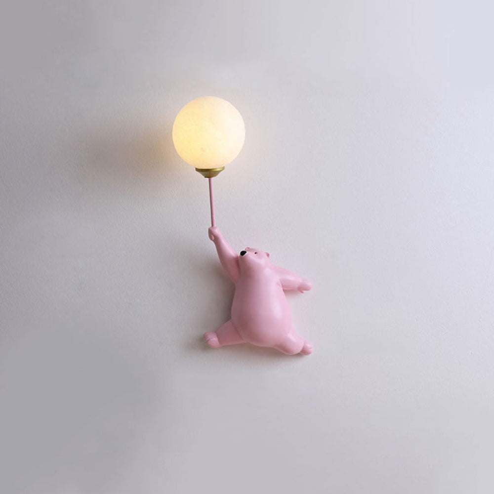 Lampada da Parete Pallone – Dolcezza e Fantasia per la Camera 