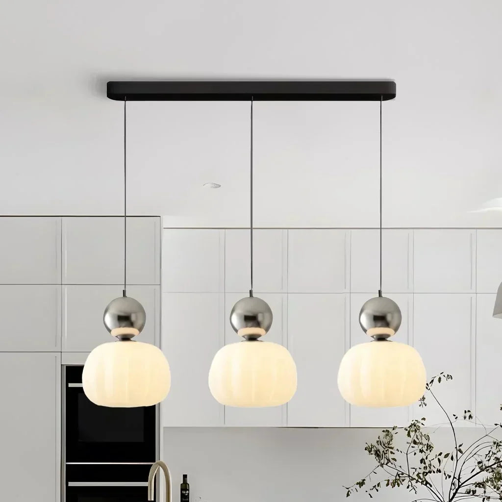 Art Deco Riippuvalaisin – Graafinen ja Ajaton Eleganssi 