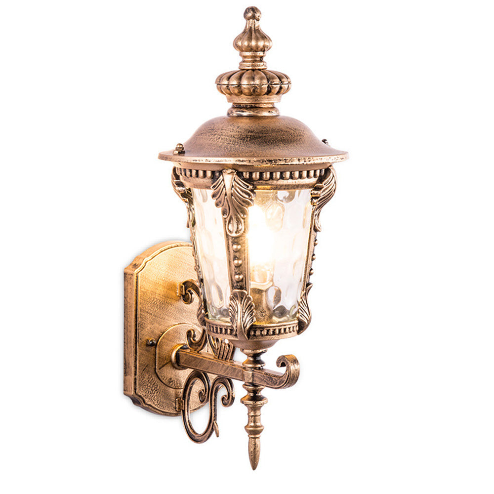 Vintage Vegglampe i Glass – Retro Stil og Utendørs Motstand 