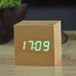 Kube Digital Klokke – Minimalistisk Design Og LED-skjerm 