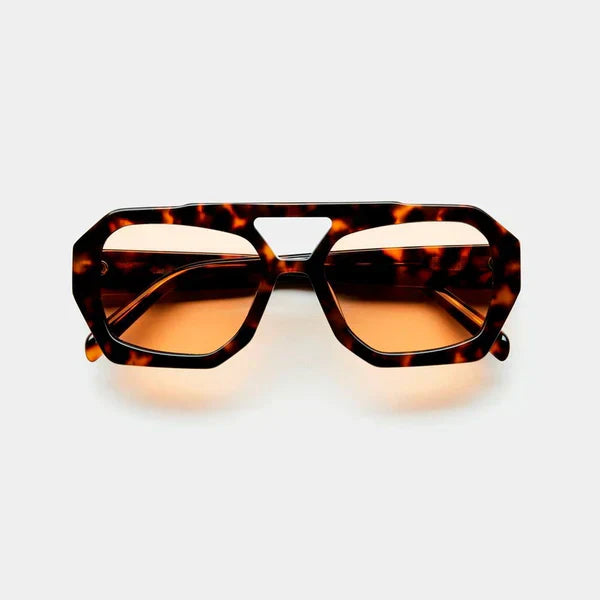 Thérèse | Damen Sonnenbrillen – Kühn und Trendy 