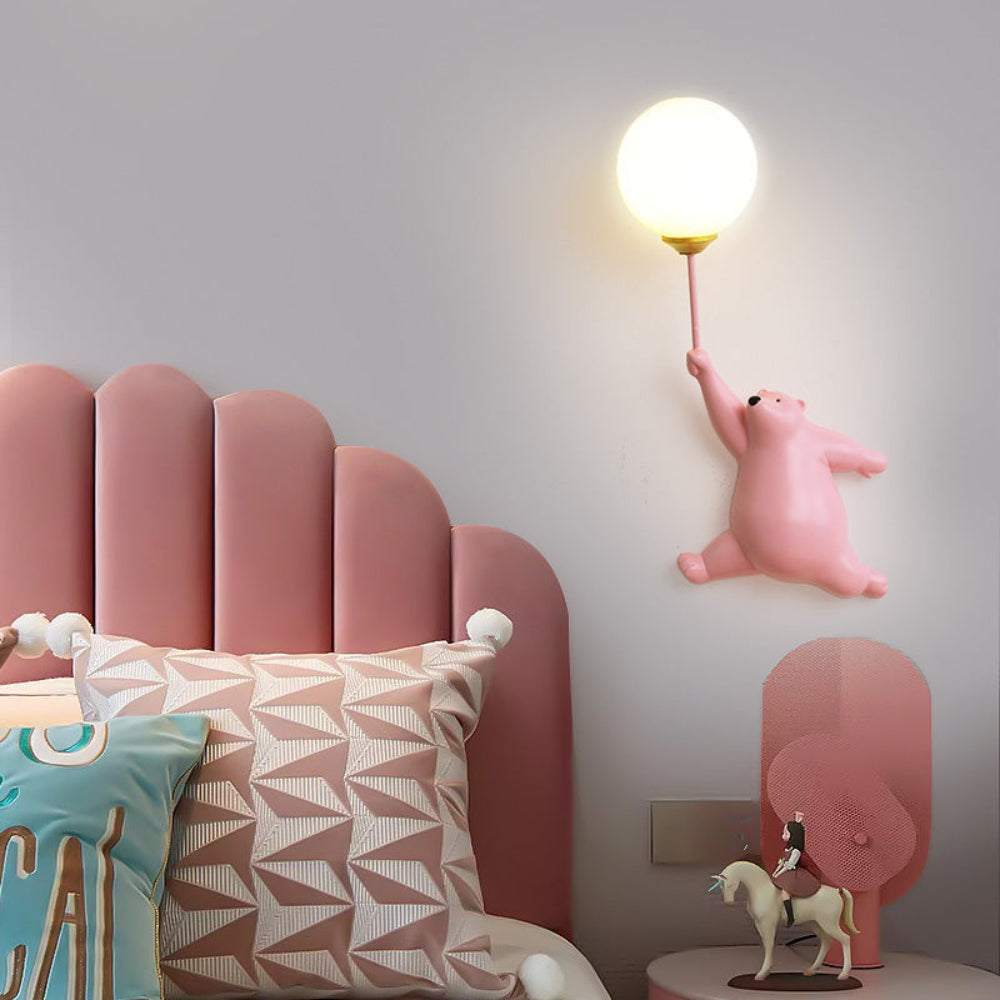 Lampada da Parete Pallone – Dolcezza e Fantasia per la Camera 