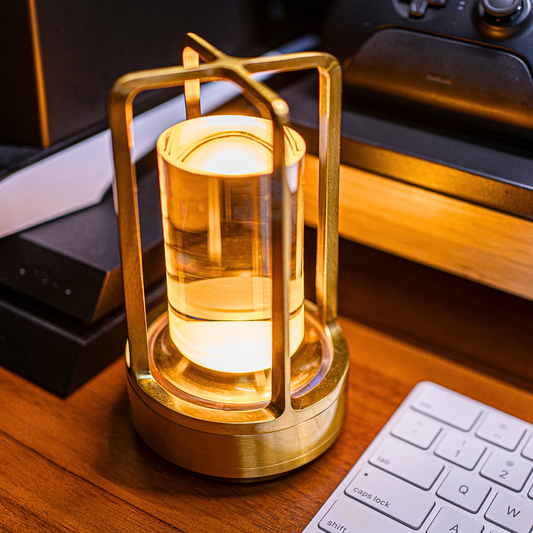Rechargeable Table Lamp – Soft Light and Timeless Style 