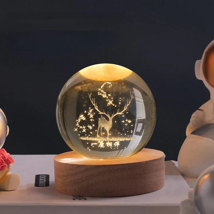 Dekorativní LED lampa – gravírované provedení a moderní styl 