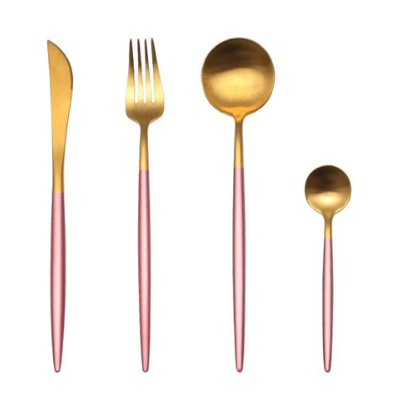 Set di Posate 24 Pezzi – Finitura Chic Per Tavola Raffinata 