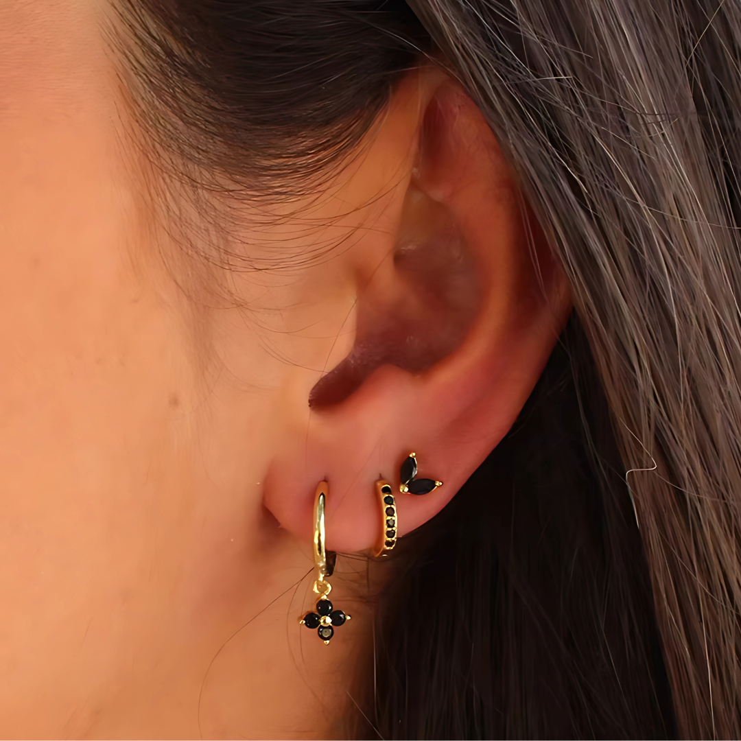Súprava náušníc a piercings – Viacúčelovosť a jemný lesk 
