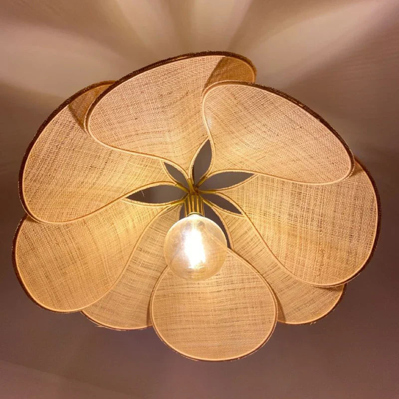 Suspension Luminaire Pétales De Fleurs – Élégance Florale