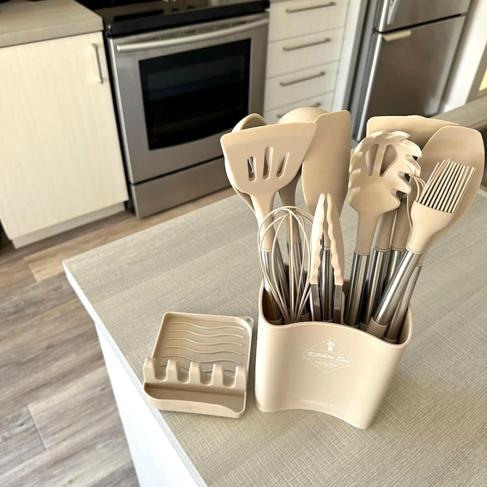 12 Piece Silicone Cookware Set - Complete & Comfortable To Use