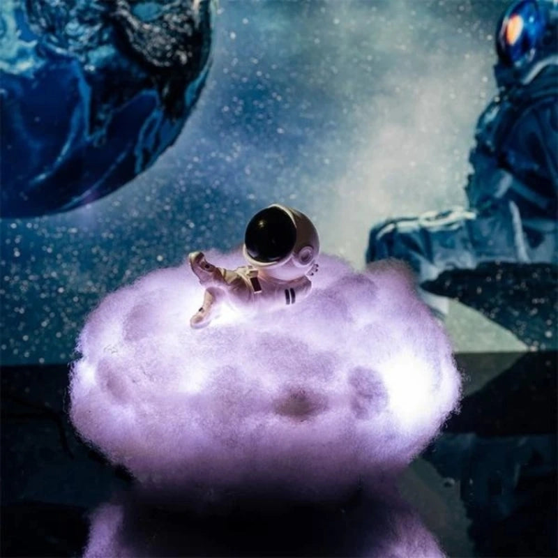 Lampă Decorativă Nor Astronaut – Evadare Luminoasă și Magică 